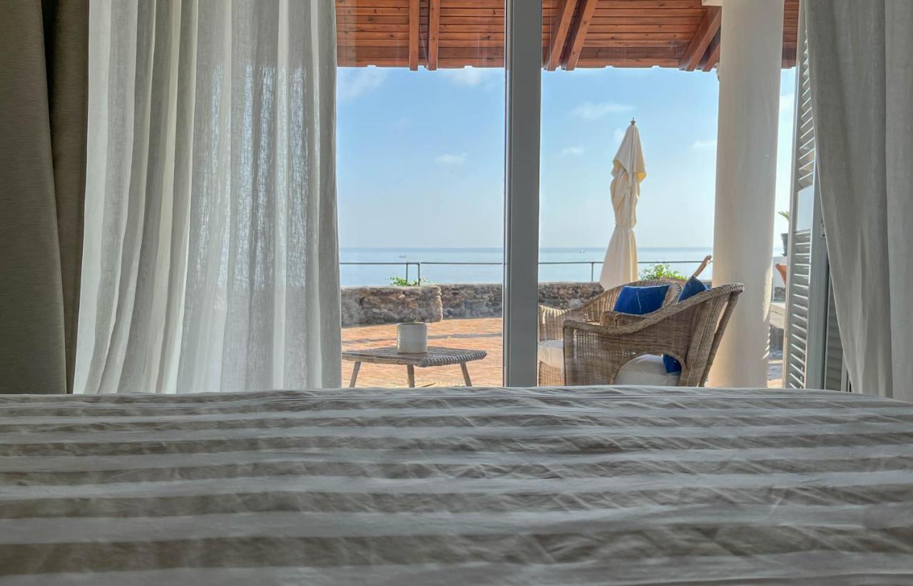 Nelinda Waterfront Accommodation Казамиччола-Терме Экстерьер фото
